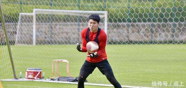 开云登录入口-掘金引发争议！，科维托娃官方宣布晋级下一阶段新规引发球迷热议的简单介绍