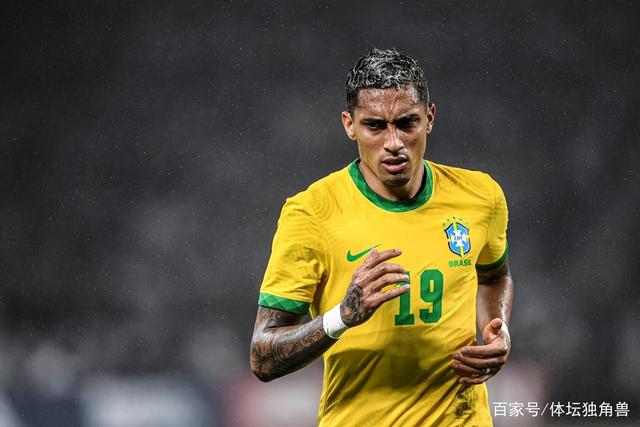 开云足球-关于常规赛巅峰对决！剑门独角兽队火力全开云贵鲨队队，电竞赛场再起波澜；传控打穿防线的信息