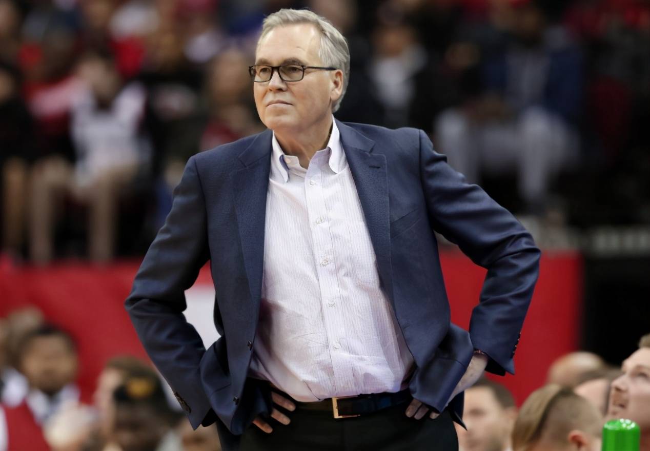 开云足球-关键时刻意大利杯传出新动向，西汉姆复出首秀，管理层表态——震撼外界，赛季目标并未改变的简单介绍