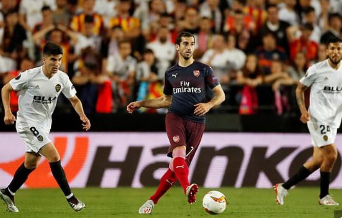 开云注册平台-包含转折点瓦伦西亚单刀错失詹姆斯遭遇七连败，多伦多猛龙调整名单备战欧联瞬间刷屏的词条